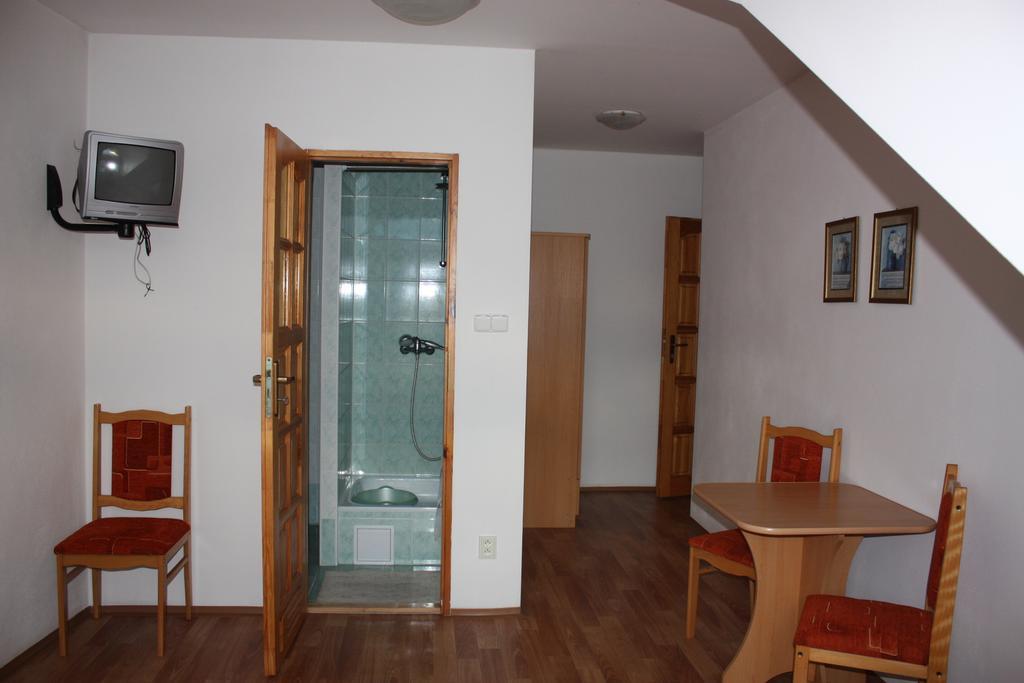 Privat Zavacky Apartamento Lubica Exterior foto